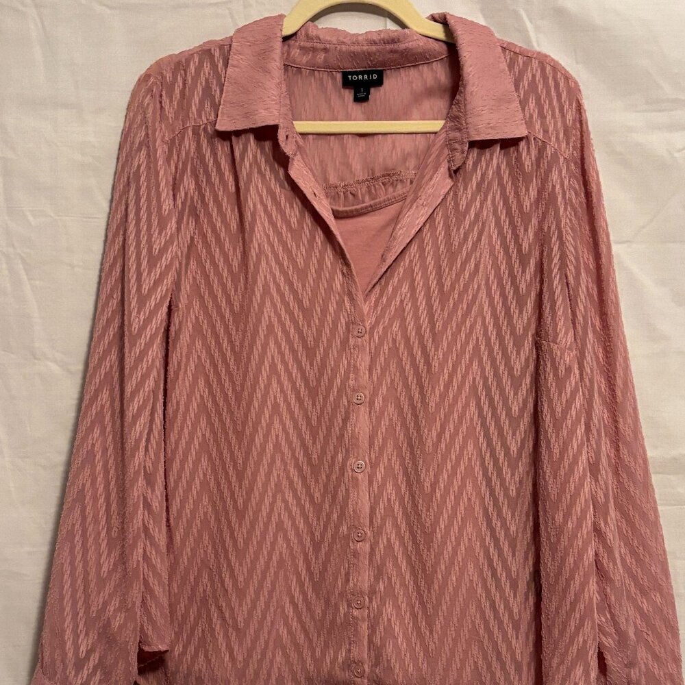 Torrid Madison Clip Dot Zig Zag Button-Up Shirt Sz 1